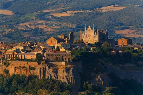 Travel And Adventures Umbria A Voyage To The Umbria Region Italy