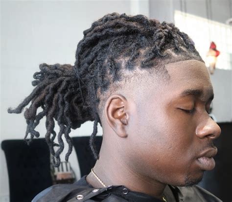 Some men will want a low drop taper fade with short hair for a classy look, while others may like a mid bald drop fade with longer hair on top to create a cool style with contrast. Drop Fade With Dreads - The Best Drop Fade Hairstyles