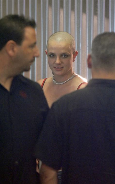 Britney Spears Shaved Head ‘meltdown And Infamous Umbrella Photo