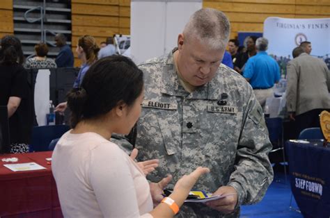 Hiring Our Heroes Job Fair Aims To Employ Veterans Article The