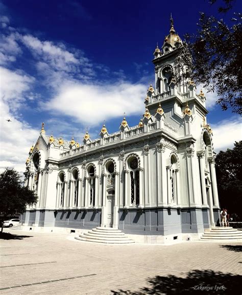 The streets in the area are full of historic wooden mansions, churches. Fener - Balat Istanbul, MEP DMC in Turkey DMC in Istanbul