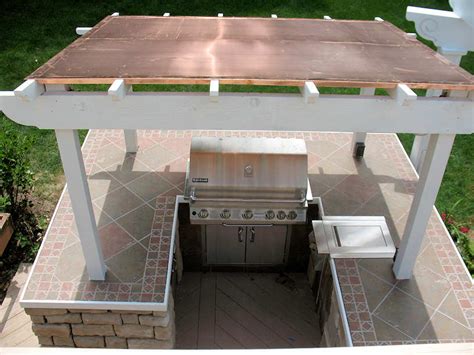 What You Should Know About Outdoor Bar Roof Design Video