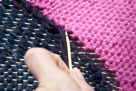 Weaving Techniques The Soumak Weave Braid Weave The Weaving Loom