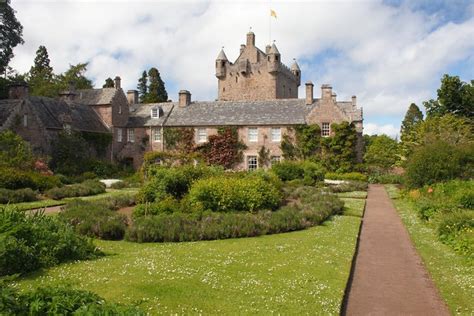 Invergordon Shore Excursion Inverness City Cawdor Castle And Whisky