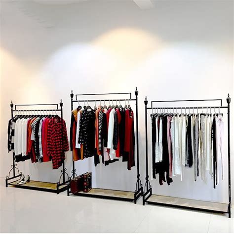 Retail Clothing Display Stands Racks Fixtures Boutique Store Fixtures