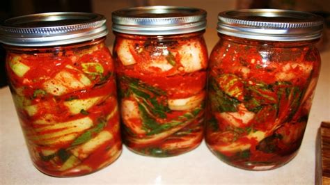 6 amazing things that happen when you eat kimchi everyday fermented foods fermented
