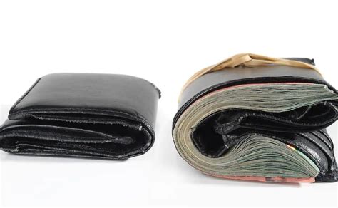 Se devuelven más billeteras perdidas cuando hay más dinero en ellas