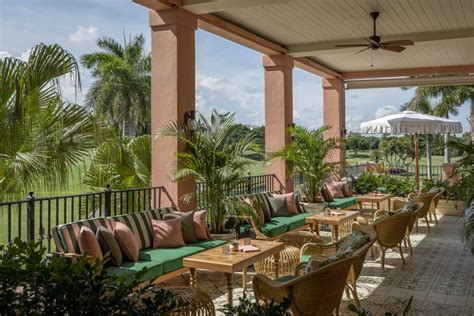 An Iconic Florida Resort Is Restored To Its Former Glory Surface
