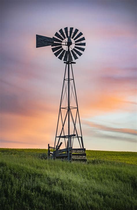 Abandoned Windmill On The Prairie Of North Dakota Windmill Tattoo