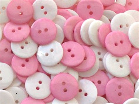 20 Light Pink And White Round Resin Buttons Craft Buttons Etsy Canada