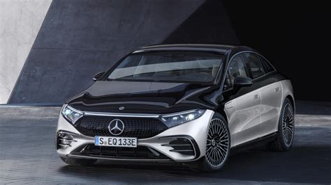 2022 Mercedes Benz Eqs Edition One Is A Flashy Techy Electric Flagship