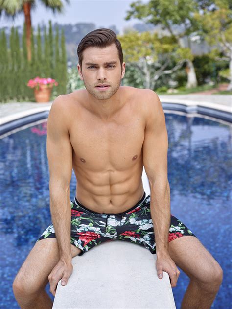 11 GIFS Showing Why Soap Star Pierson Fode Should Be Your New Fave