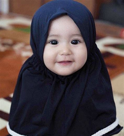 Viral foto foto cewek cantik indonesia lf channel youtube. Foto Anak Cantik Lucu Berhijab - Gambar Ngetrend dan VIRAL