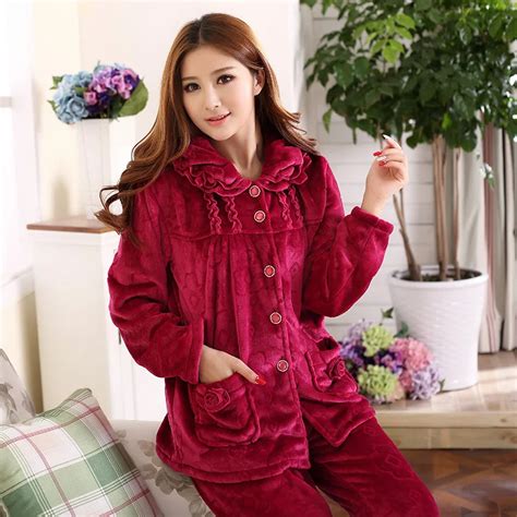 2017 spring winter anti cold keep warm women thick coral fleece pajamas sets of sleepcoat