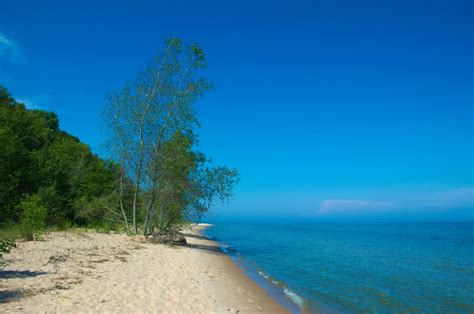 Best Beaches In Wisconsin To Explore Paulina On The Road