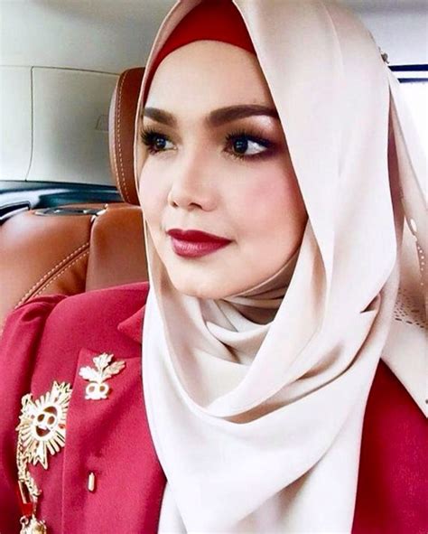 siti nurhaliza beautiful muslim women richard armitage girl hijab siri singer actresses