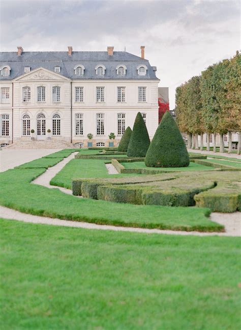 France Wedding Venues For The Luxury Bride—the Ten Best