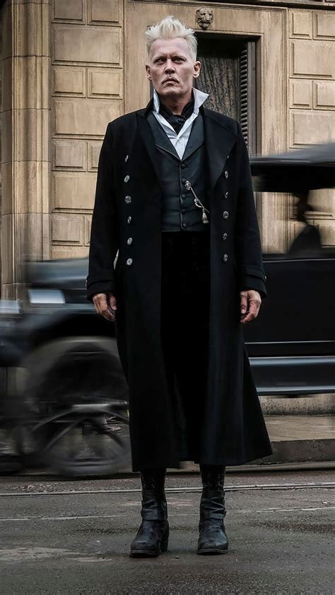 Johnny depp is out from the harry potter spinoff fantastic beasts series, where he played gellert grindelwald. Wallpaper Fantastic Beasts: The Crimes of Grindelwald ...