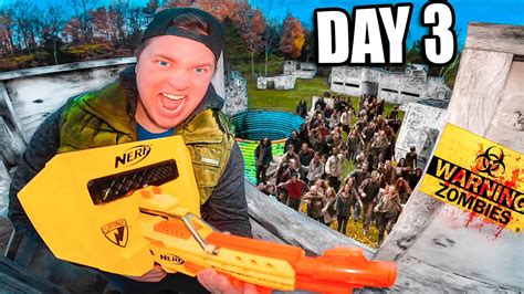 10000 Real Life Zombies Vs Our Castle Fort 24 Hour Zombie Survival