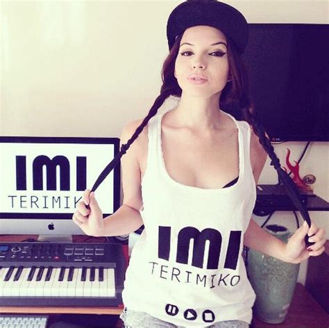 Top 10 Sexiest Female Djs Around The World Hot Music Reckon Talk