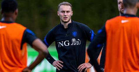 Peer koopmeiners, 21, from netherlands az alkmaar, since 2021 defensive midfield market value: AZ is in gesprek met Atalanta Bergamo over Koopmeiners ...