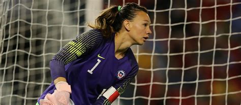 Carla guerrero vuelve a la u y yanara aedo ficha en españa. Selección Chilena Femenina confirmó nómina encabezada por ...