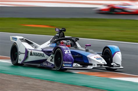 Racing lines: Has Formula E had its power cut? | Autocar