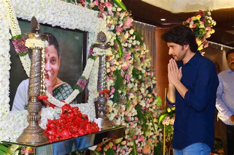 Mahesh Babu Pays Respect To Mother Indira Devi On The Th Day
