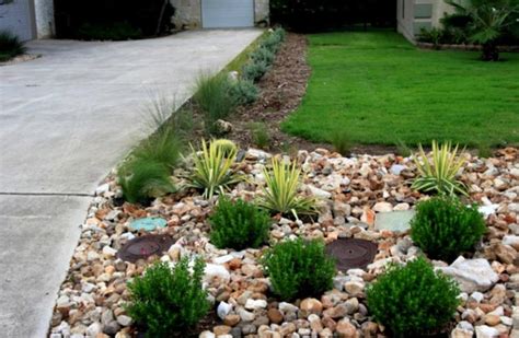 Diy Great Desert Landscaping Ideas 14 Front Lawn Landscaping Small