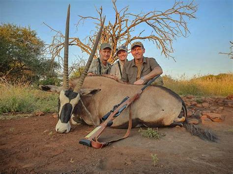 African Safari Hunts With Nomad Hunts Of Texas