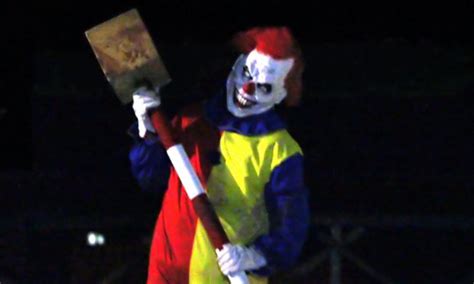 Watch Killer Clown Video Prank Shows Clown Kill