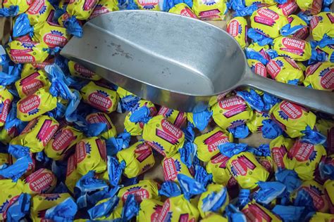 Dubble Bubble Vintage Chewing Gum Photograph By Karen Foley Fine Art