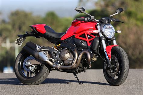 Review 2016 Ducati Monster 821 Au