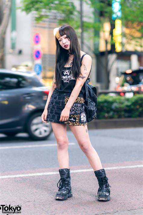 Tokyo Fashion Japanese Teens 16 Year Old Satan And 18 Year Old