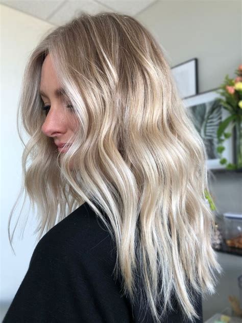 20 Beach Blonde Hair Ideas And 4 Tips Styleoholic