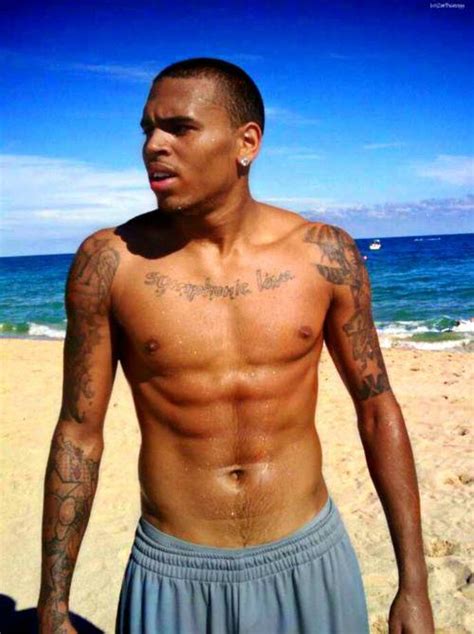Chris Brown Height Weight Body Statistics Healthy Celeb