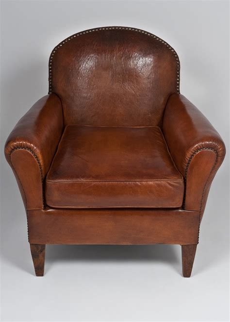 French Vintage Leather Club Chair At 1stdibs Vintage Leather Club Chairs