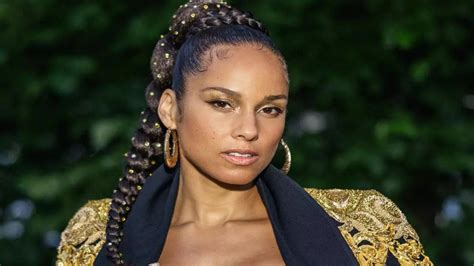 Alicia Keys Faces Backlash For Singing Empire State Of Mind At Queen S Platinum Jubilee Concert