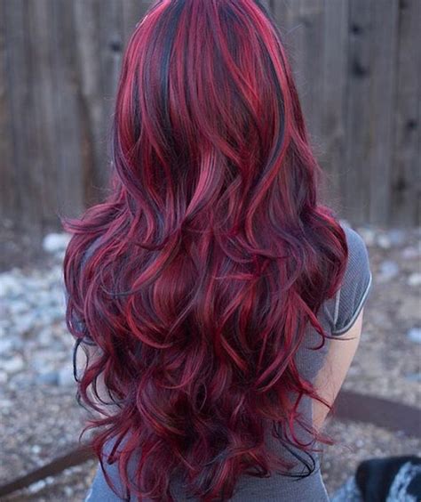Frisuren Rote Haare Mit Blonden Strähnen Frisur Stil