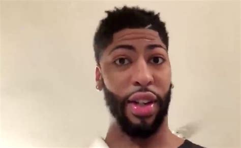 The brow has come to an end. Anthony Davis Listened To The Internet And Shaved His ...