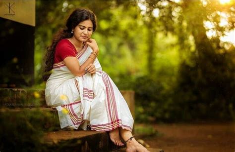 Kerala Beauty Girl Photography Poses Indian Photoshoot Girl Photography