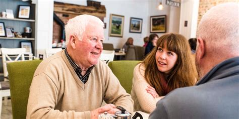 How to offer help to someone with dementia who doesn't want it ...