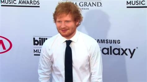 Ed sheeran überrascht seine fans mit brandneuem song. Ed Sheeran ist Vater geworden - So heißt das Baby ...