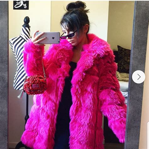 Fur Coat Outfit Coat Outfits Pink Faux Fur Coat Mantel Fluffy Coat