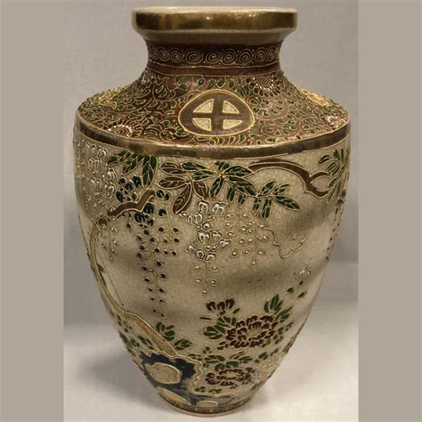 Vintage Japanese Satsuma Meiji Period Pottery Vase Afc
