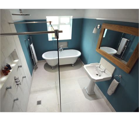 Limestone Bathroom | Trendy bathroom, Main bathroom ideas, Bathroom wall decor diy