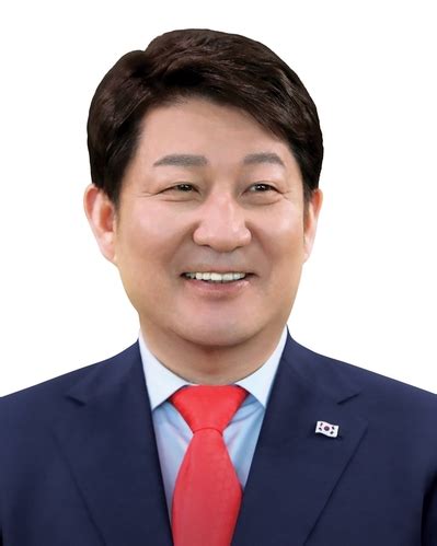 송영길은 '조국 반성문'에 '윤석열'을 꼭 넣고 싶었다. 권영진 대구시장, 설 연휴 앞두고 방역 현장 찾아 근무자 격려 ...