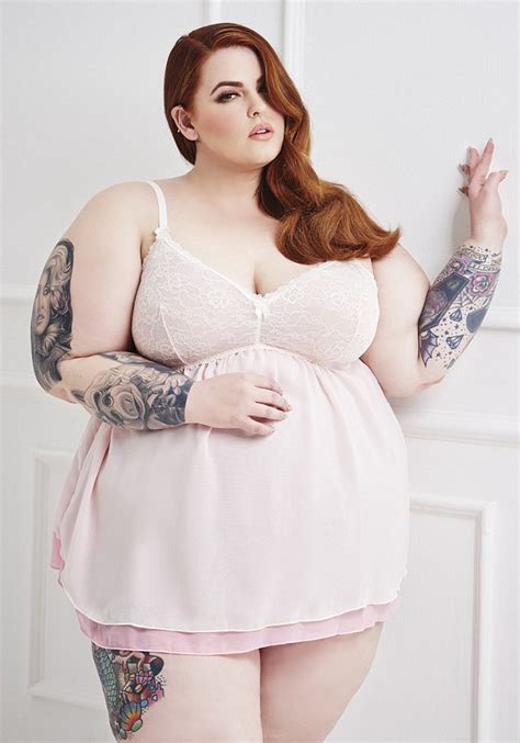 Tess Holliday On Why Bigger Women Shouldnt Cover Up Daily Mail Online