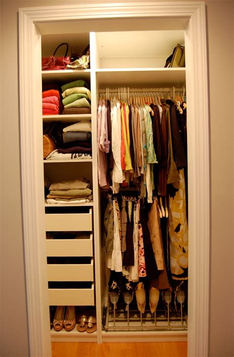 You now should have exactly what you really need in your wardrobe. Small Walk In Closet Organization Ideas | Home Design Ideas