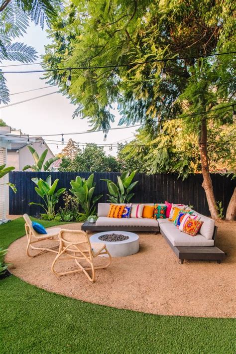 Sophisticated Modern Backyard Ideas For Trendy Backyard View